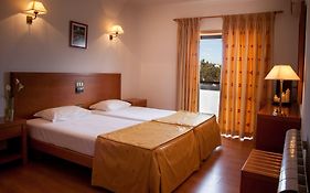 Hotel Santa Mafalda  3*